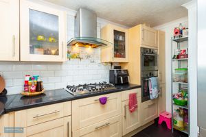 Kitchen- click for photo gallery